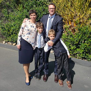 Meet your Posher, Elena